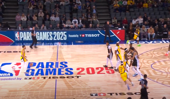 V. Wembanyama ir „Spurs“ Paryžiuje krito prieš „Pacers“ (VIDEO)